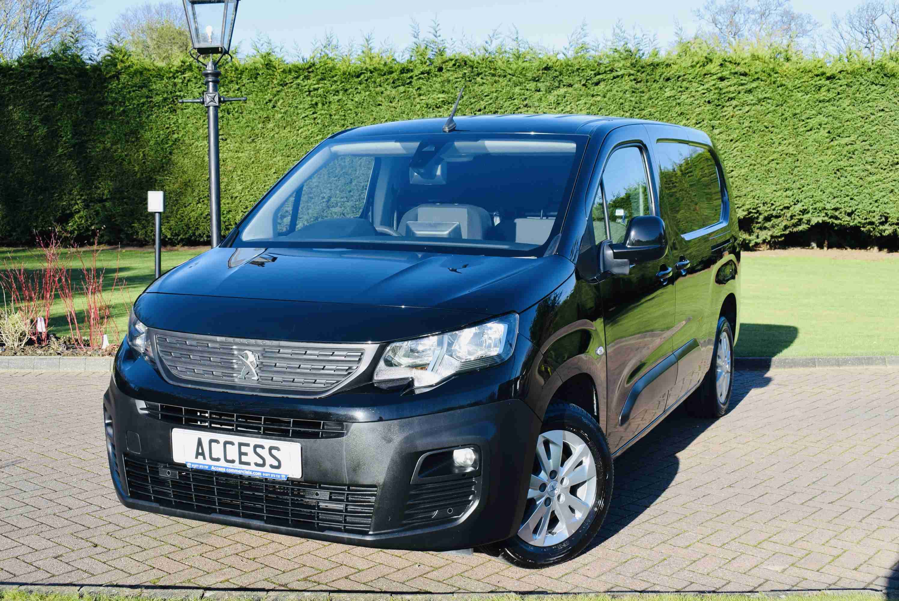 UK's Number 1 Commercial Dealership Access Commercials in Essex