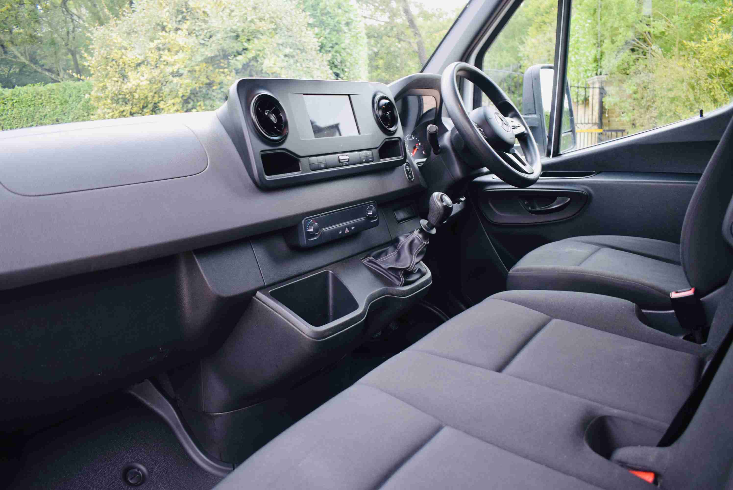 2020(20) Mercedes-Benz  314 Caged Tipper  Tippers(Single Cab) 2143