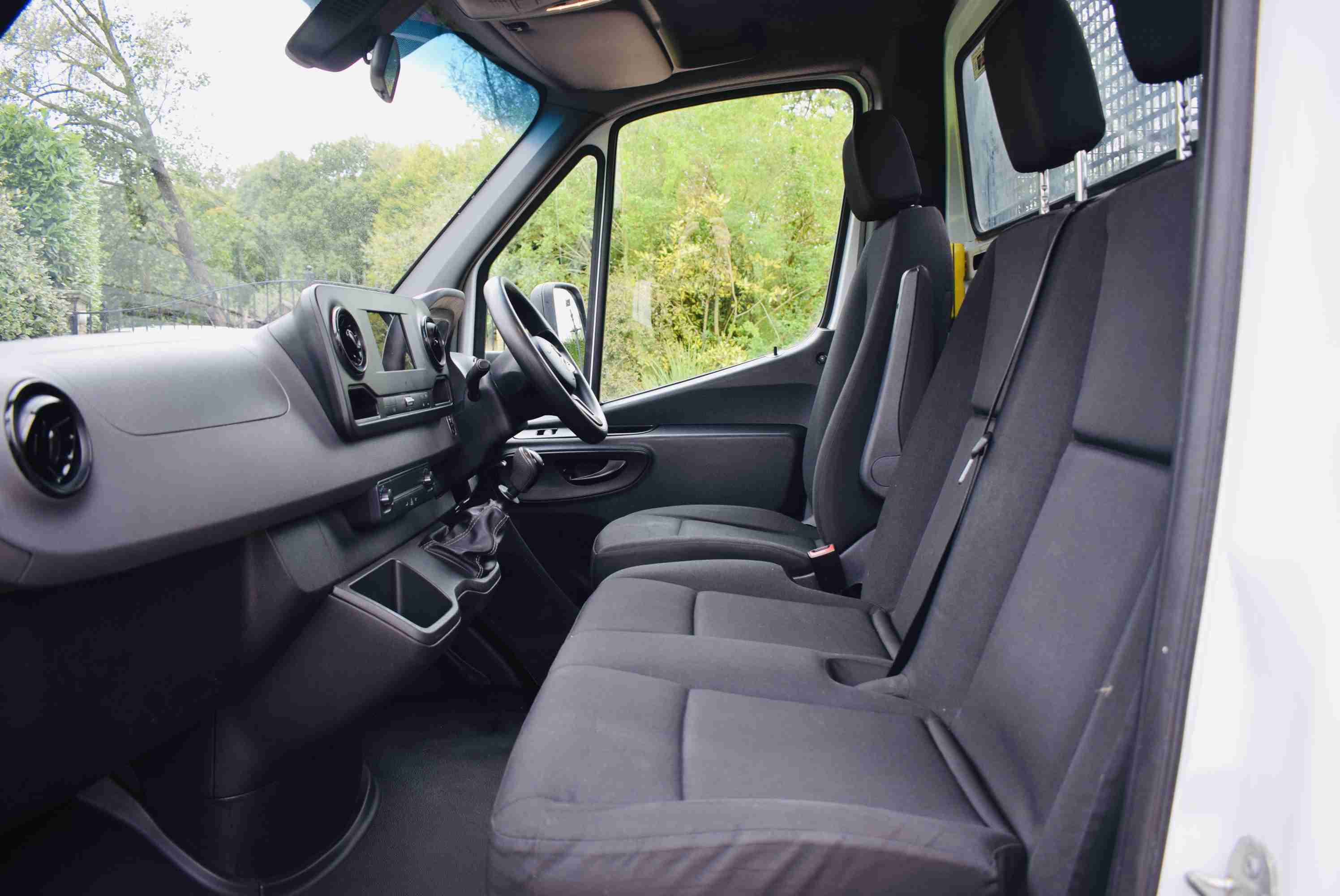 2020(20) Mercedes-Benz  314 Caged Tipper  Tippers(Single Cab) 2143