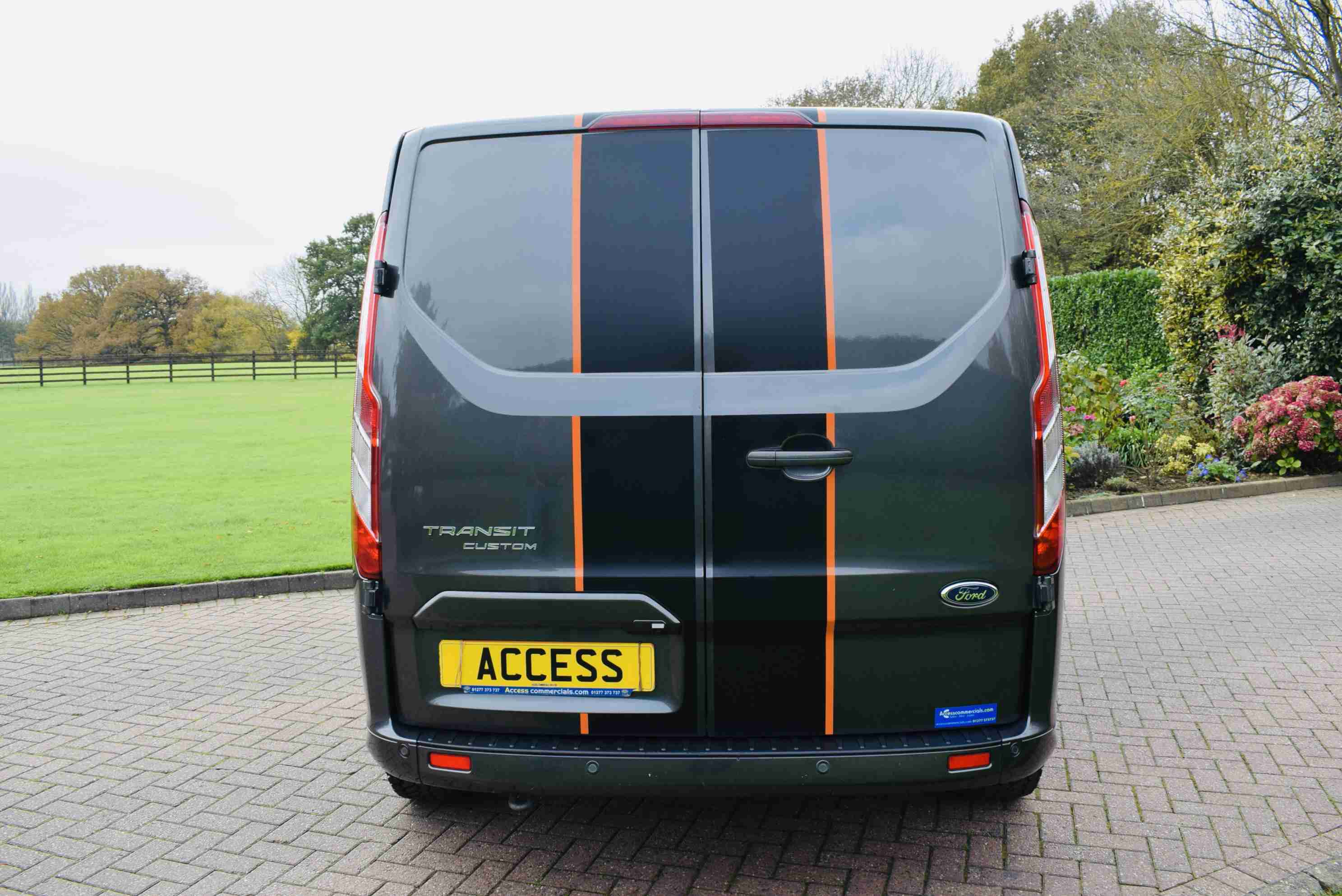 2020(20) FORD TRANSIT CUSTOM 290SPRT EBLUE A Panel Van 2.0EcoBlue 185 DPFR SS EU6