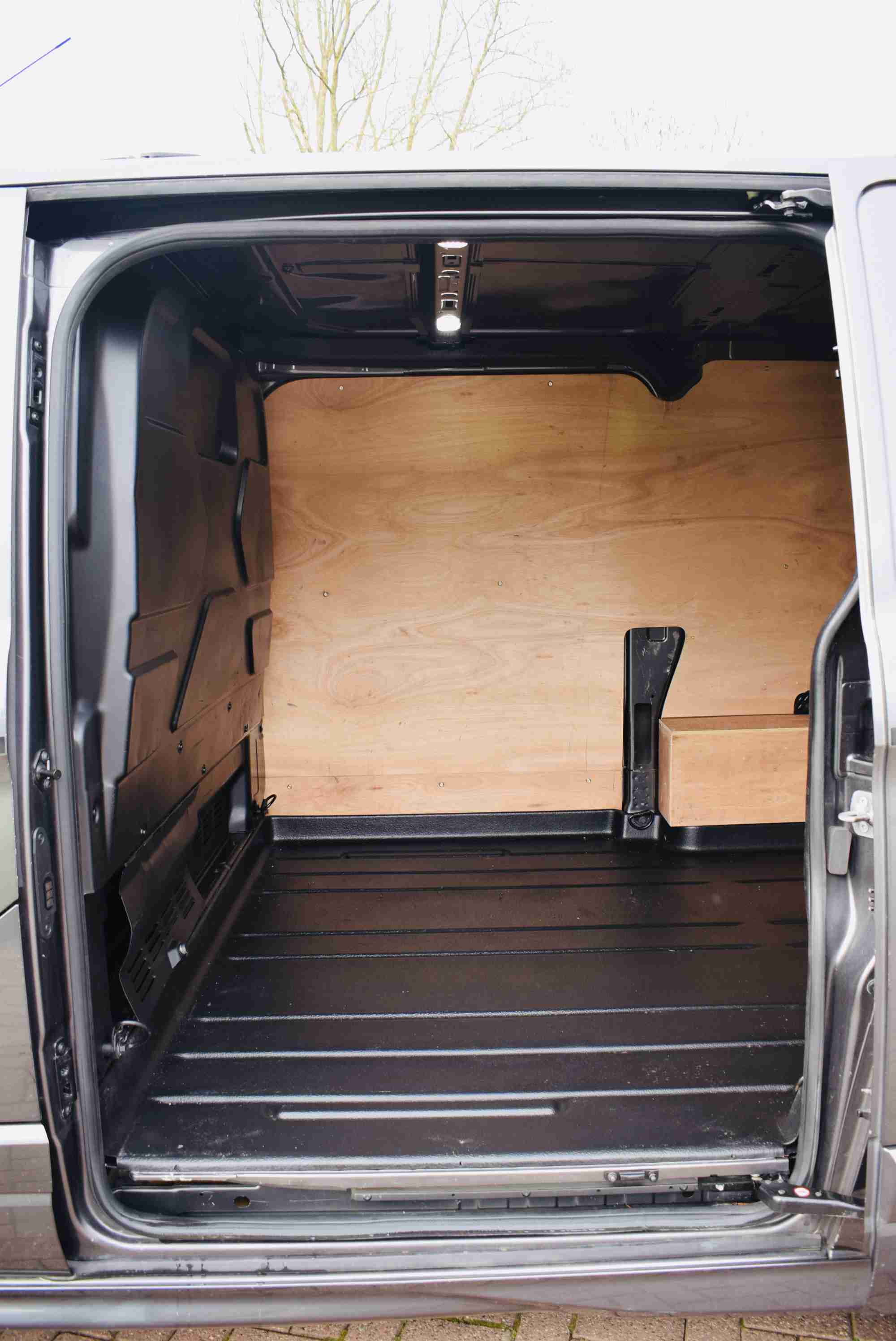 2020(20) FORD TRANSIT CUSTOM 290SPRT EBLUE A Panel Van 2.0EcoBlue 185 DPFR SS EU6