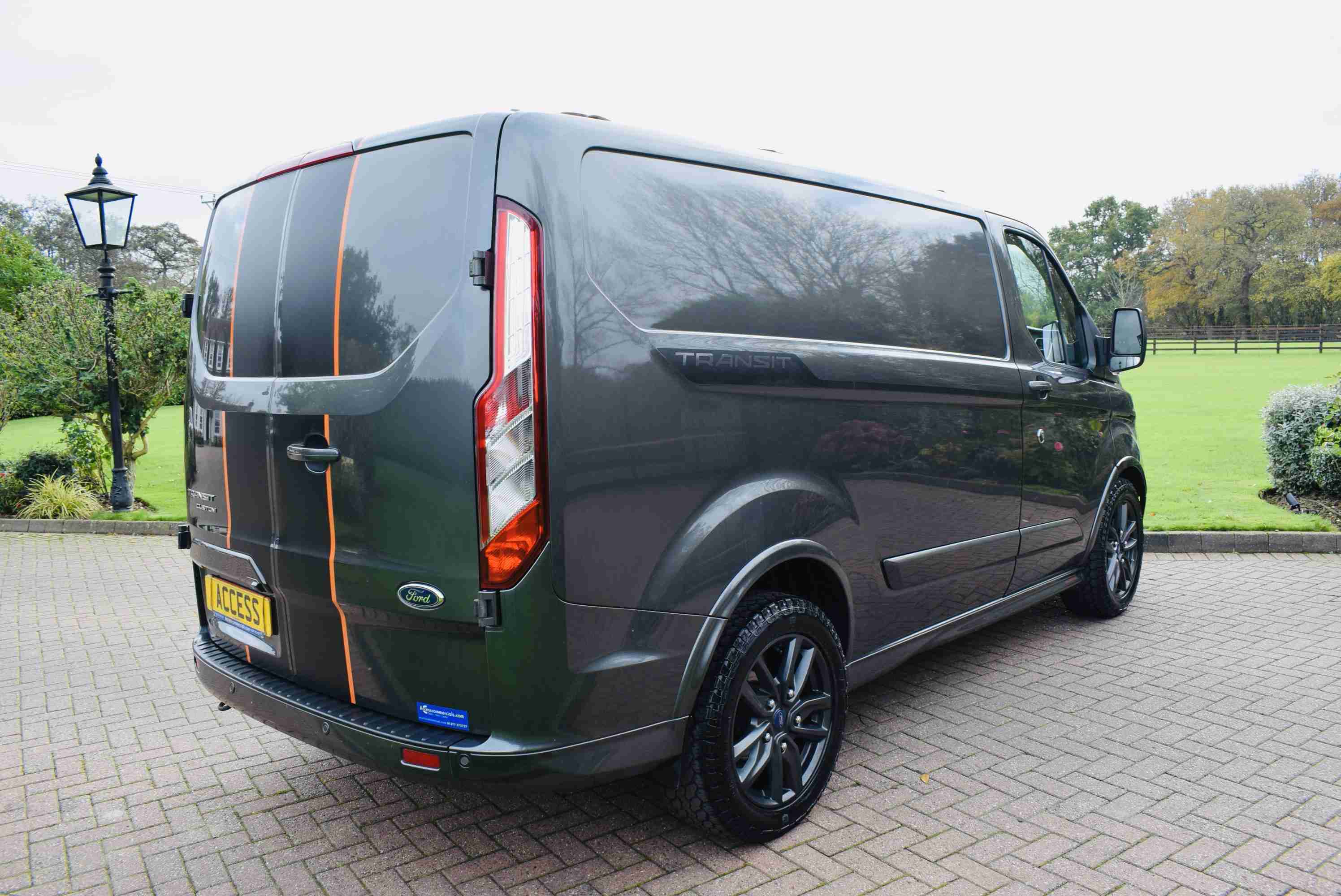 2020(20) FORD TRANSIT CUSTOM 290SPRT EBLUE A Panel Van 2.0EcoBlue 185 DPFR SS EU6