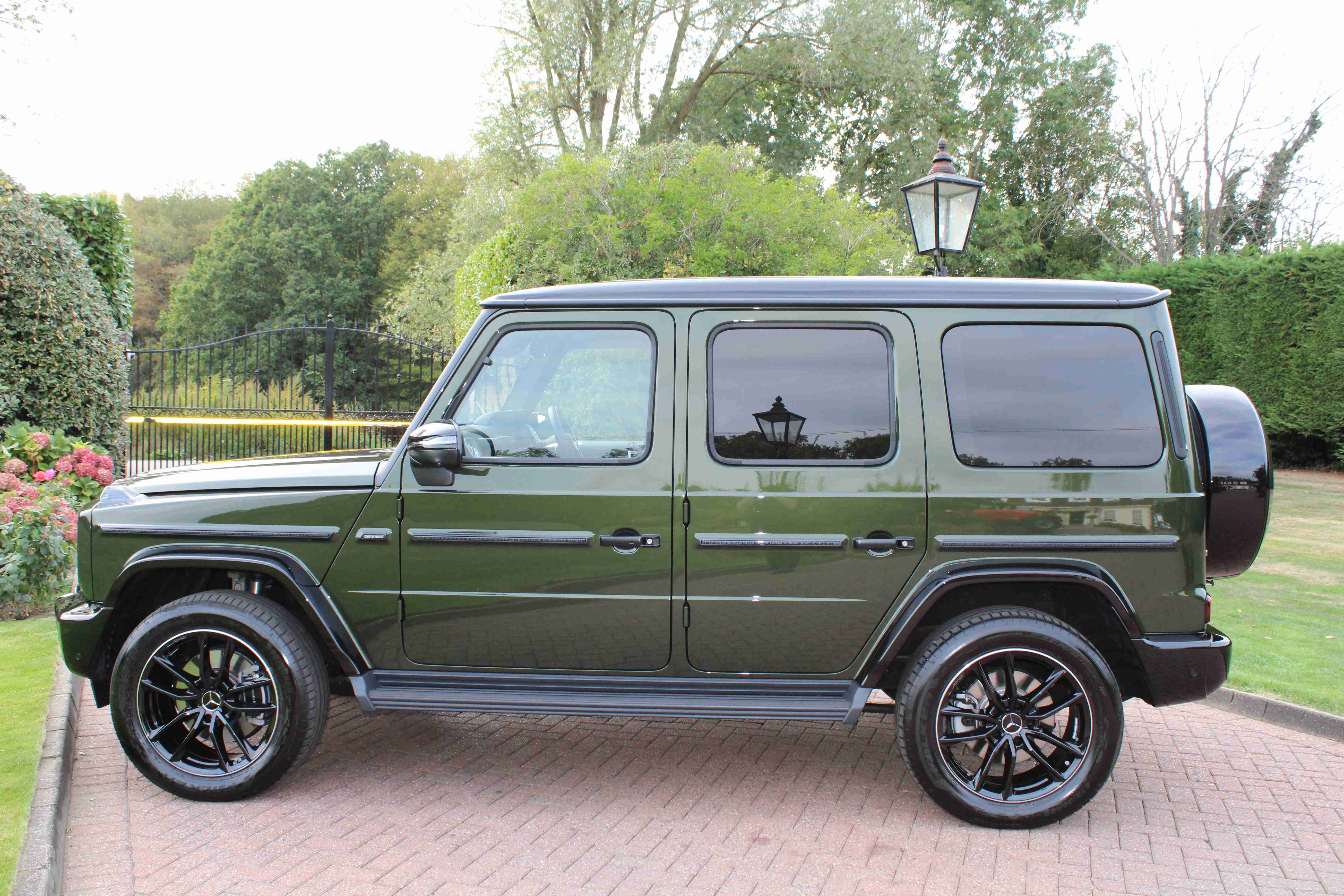 2026(26) Mercedes-Benz G Class SUV 3.0 G450dh MHEV AMG Line (Premium Plus) G-Tronic 4WD Euro 6 (s/s) 5dr