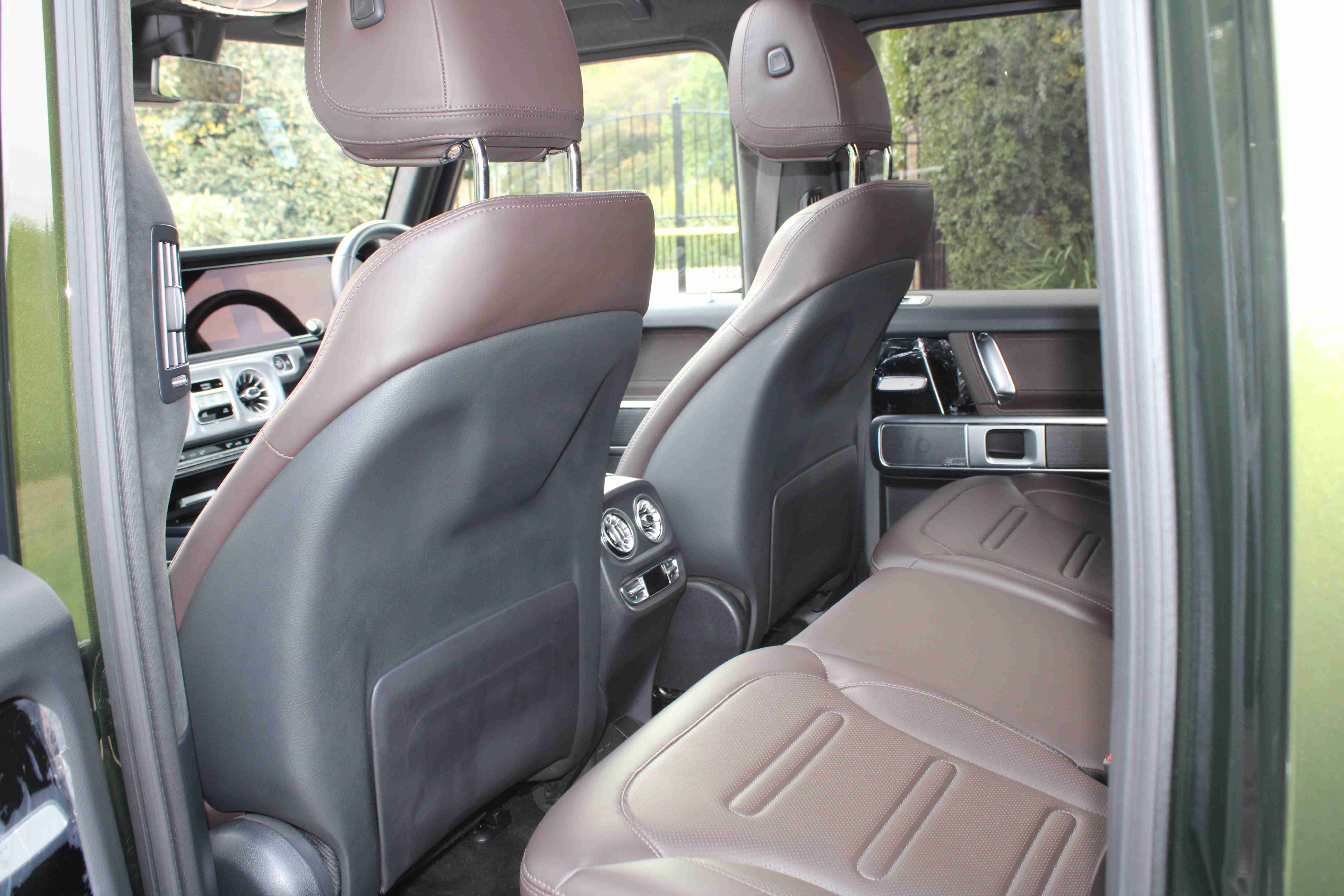 2026(26) Mercedes-Benz G Class SUV 3.0 G450dh MHEV AMG Line (Premium Plus) G-Tronic 4WD Euro 6 (s/s) 5dr