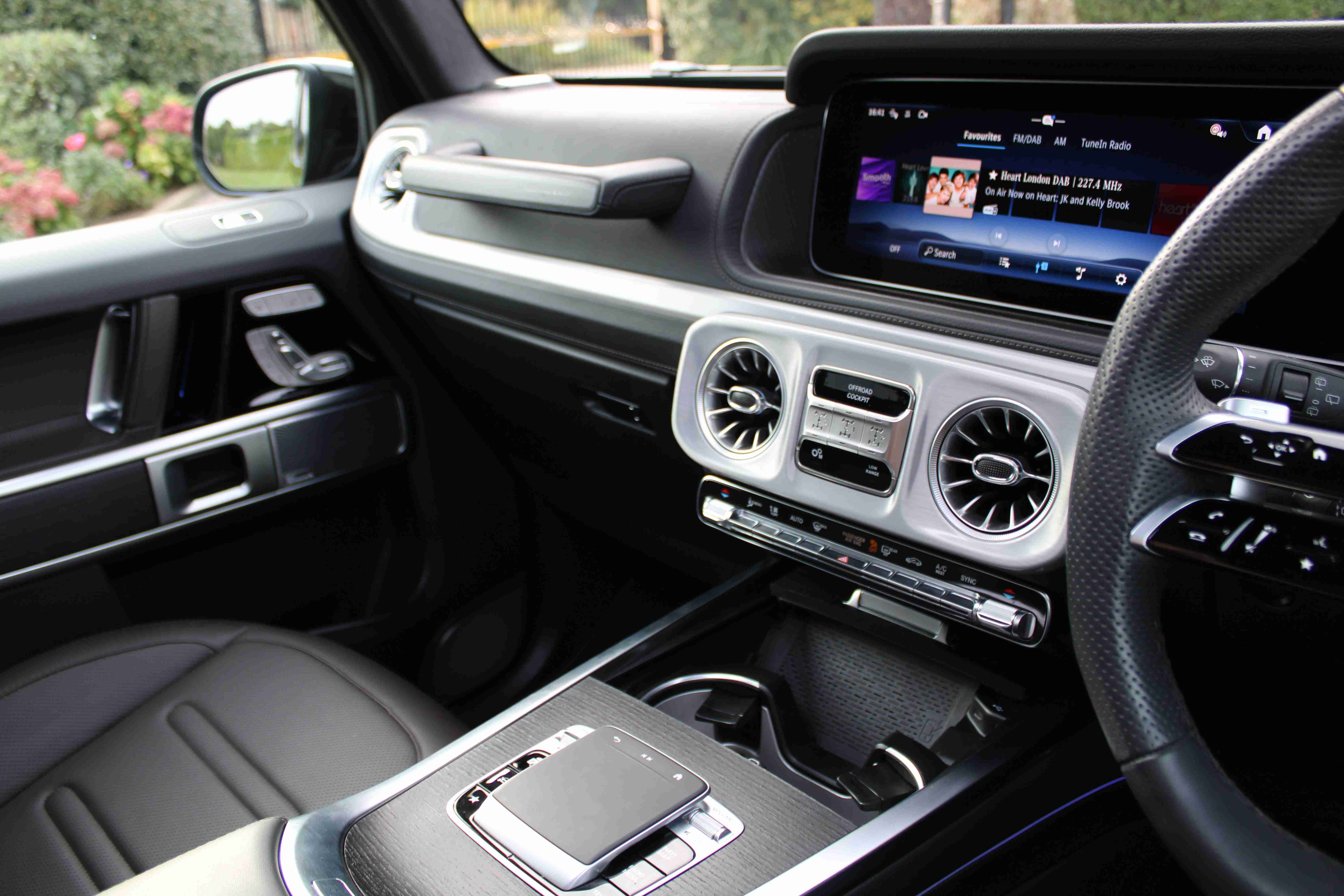 2026(26) Mercedes-Benz G Class SUV 3.0 G450dh MHEV AMG Line (Premium Plus) G-Tronic 4WD Euro 6 (s/s) 5dr